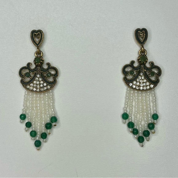 Beautiful Vintage Visson Necklace and Earring Set Green and White - Picture 4 of 11